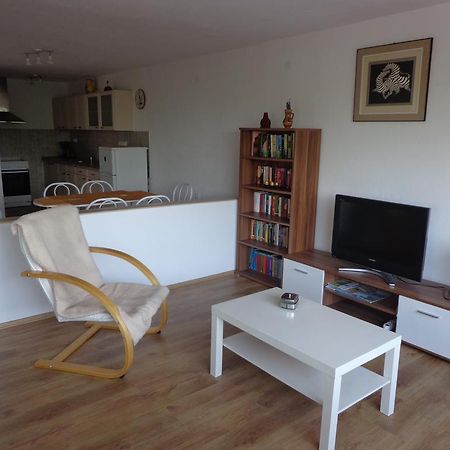Eva Apartman Fonyód Buitenkant foto